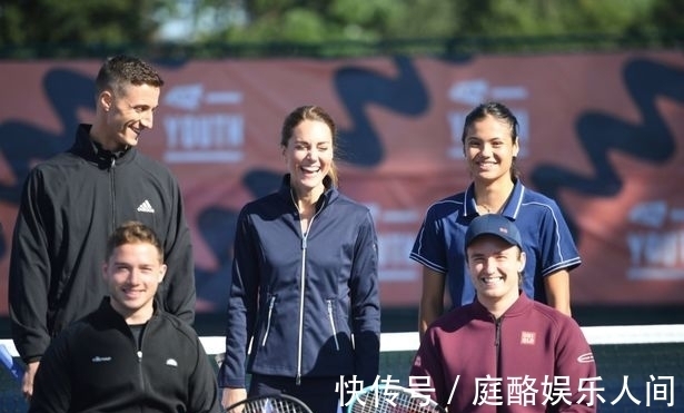 队效力多年 队效力多年