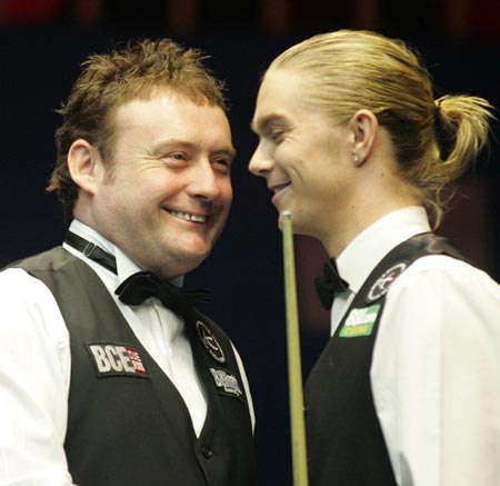 美媒最新预测新赛季各大奖项：文班DPOY断层领先，约基奇MVP