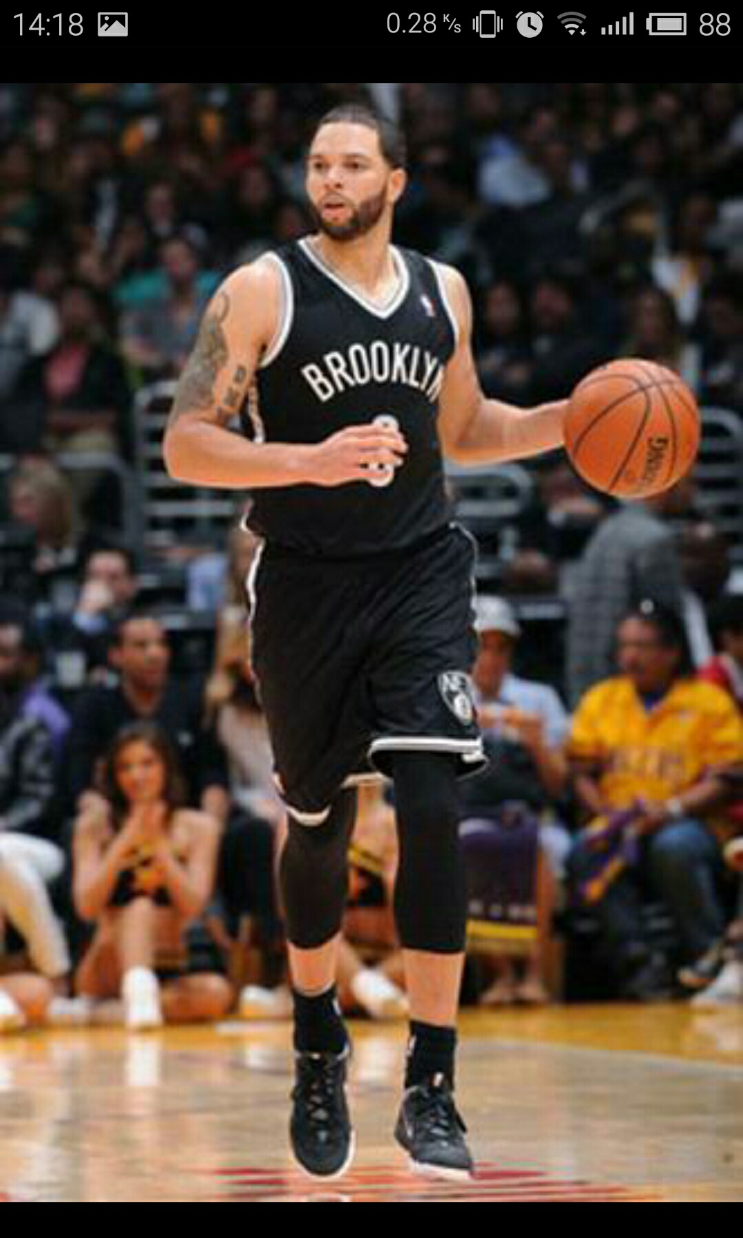 引发争议的 引发争议的