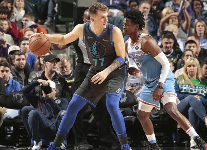 体育足总杯：曼联3-1雷丁 晋级十六强